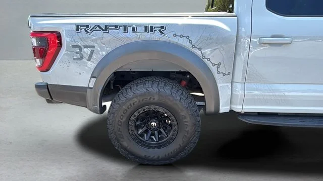 Used 2023 White Ford Raptor image 35