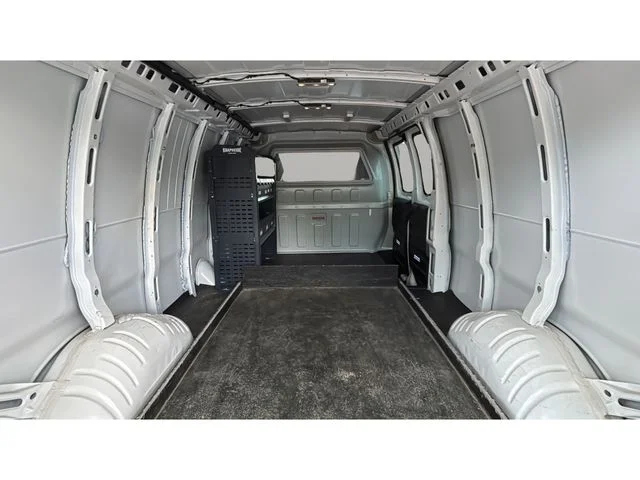 Used 2022 White Chevrolet Work Van image 38