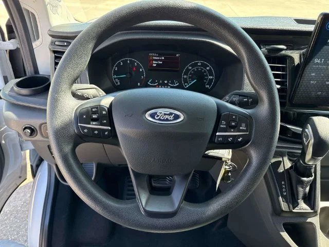 Used 2024 White Ford XLT image 31