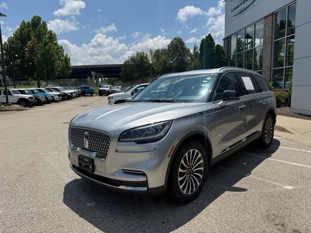 5LM5J6XC9PGL12401