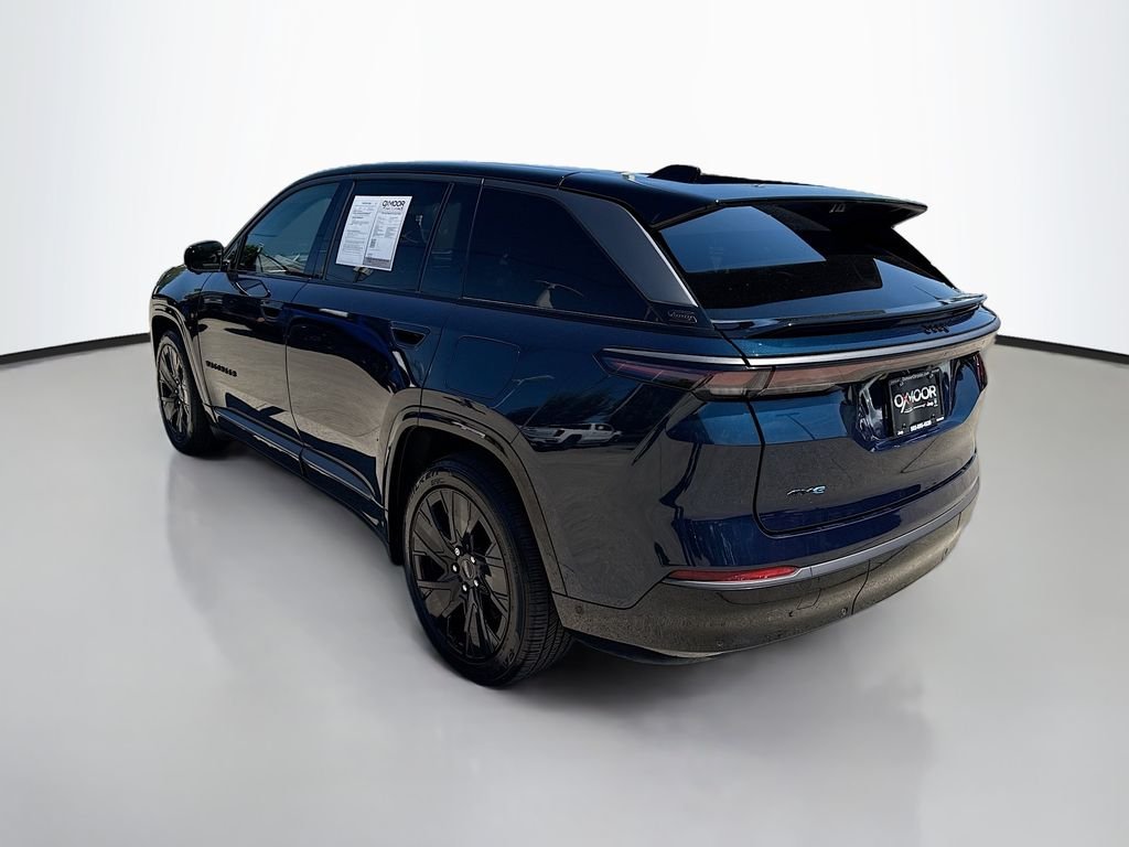 Used 2024 Fathom Blue Pearlcoat Jeep Launch Edition image 5