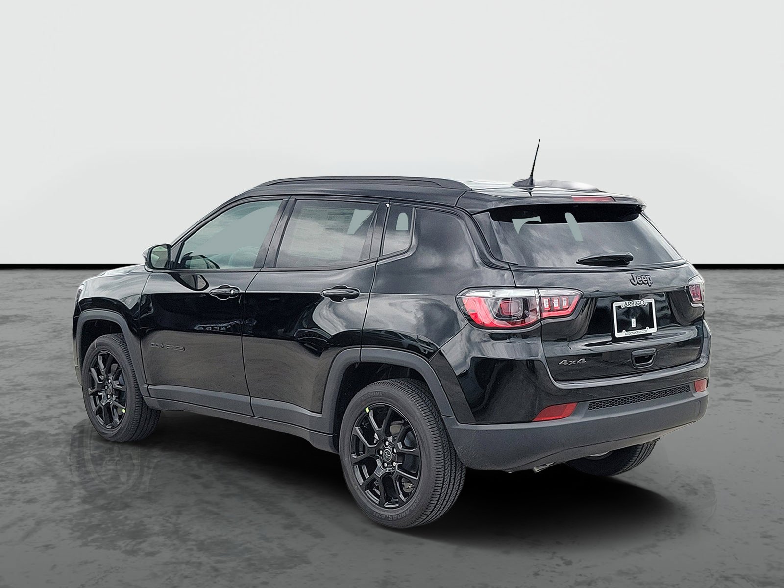 New 2026 Diamond Black Crystal Pearlcoat Jeep Latitude Altitude image 2