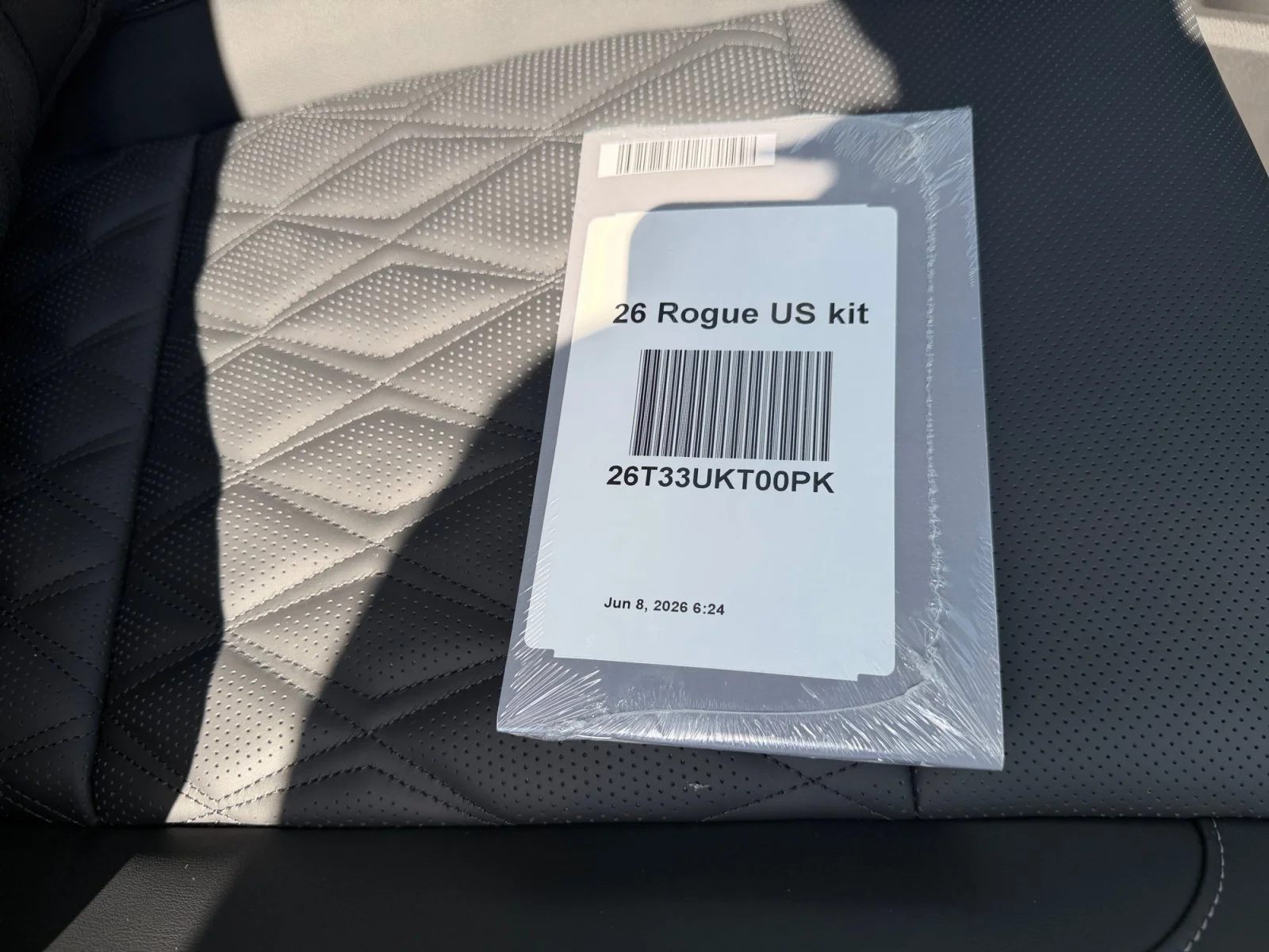 New 2026 Everest White Pearl/Super Black Nissan Platinum image 42