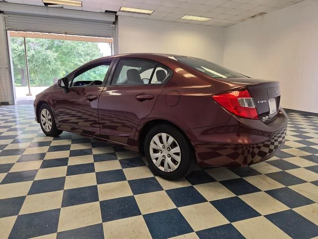 Used 2012  Honda LX image 5