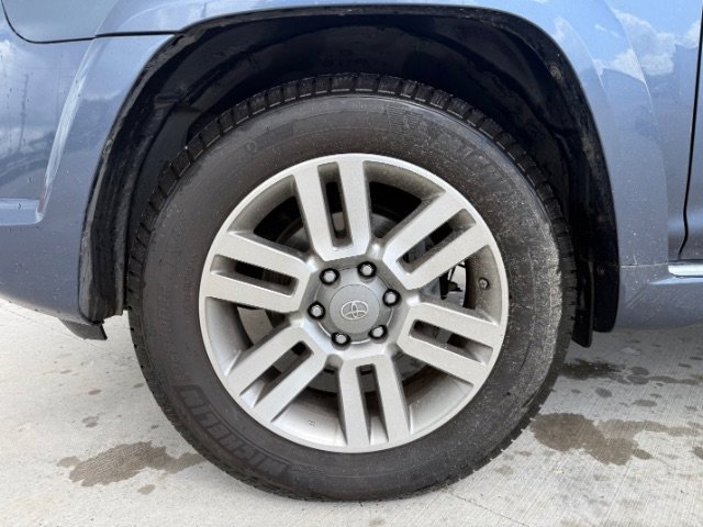 Used 2013 Blue Toyota SR5  Limited image 10