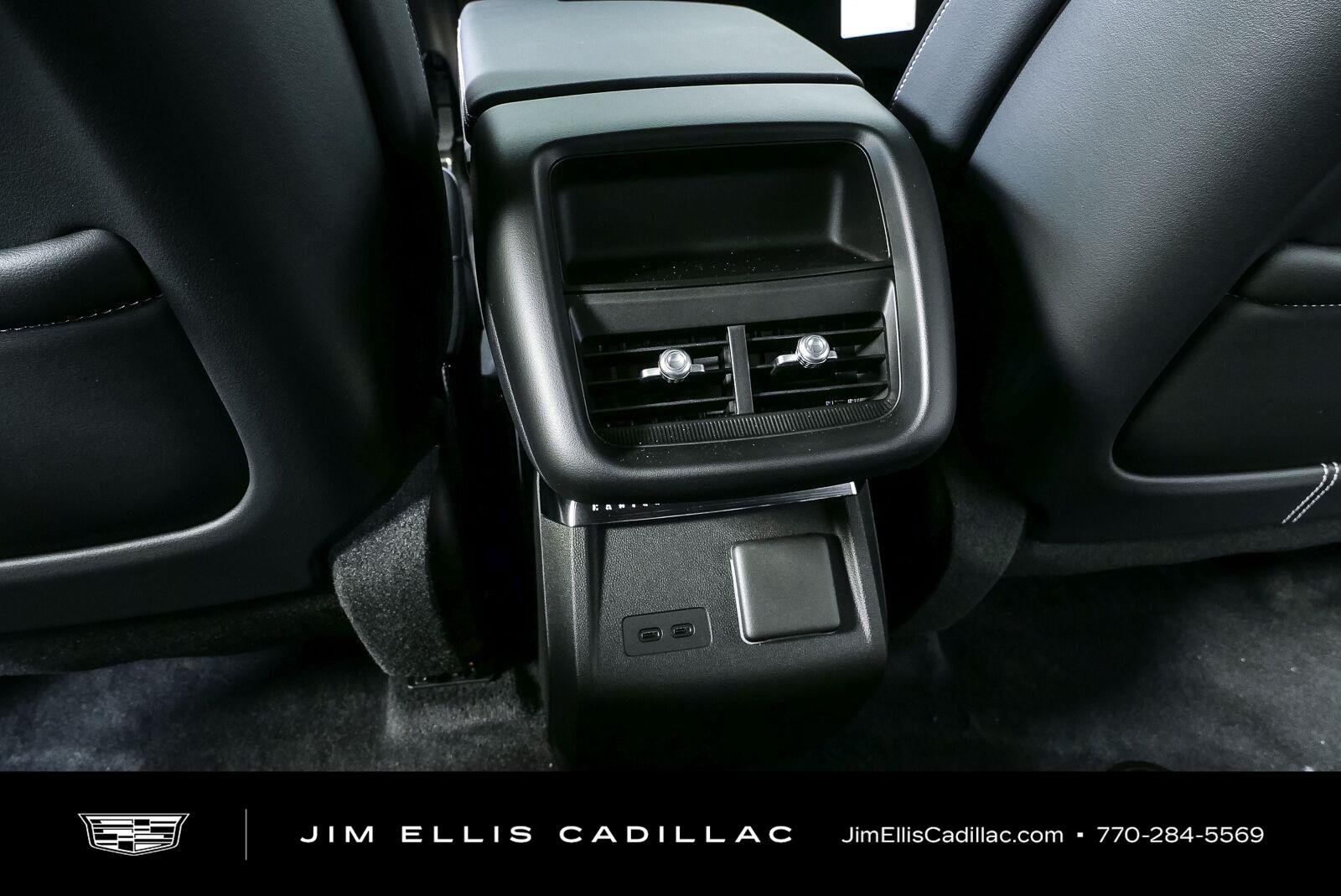 2027 Cadillac LYRIQ Premium Luxury - Photo 23