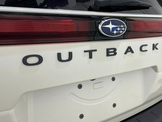 New 2026 CRYSTAL WHITE PEARL Subaru Premium image 9