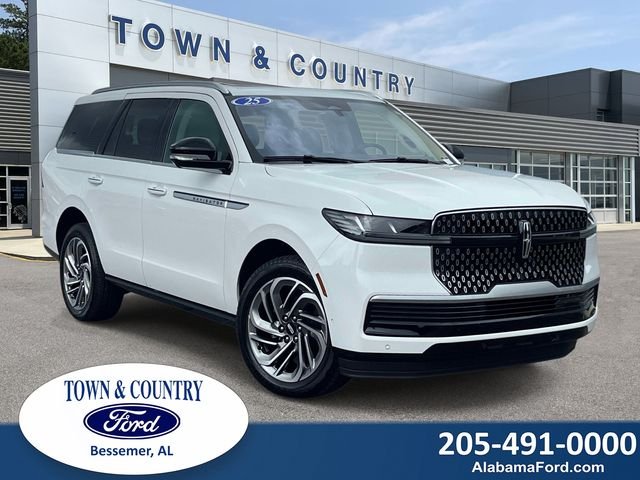 2025 Lincoln Navigator Reserve 4WD's photo