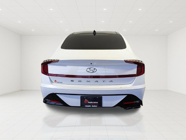 Used 2023 White Hyundai SEL image 6