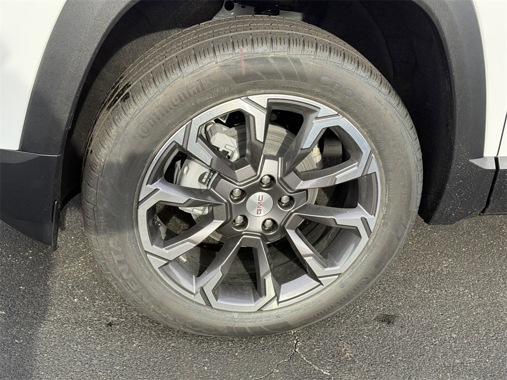 2026 GMC TERRAIN - Image 11