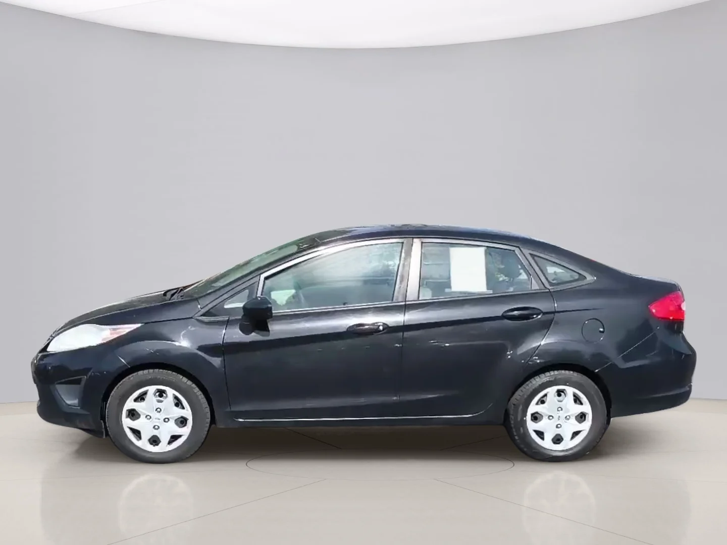 Used 2013 Black Ford S SEDAN image 2