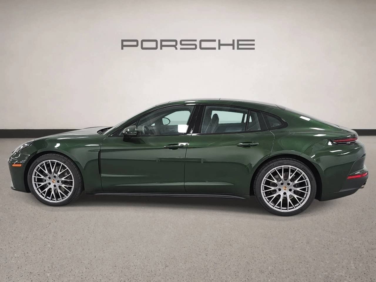 New 2026 Oak Green Metallic Neo Porsche  image 2