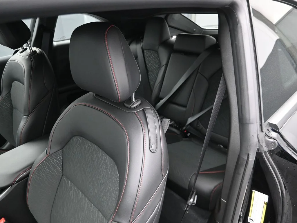 New 2026 Diamond Black Crystal Pearlcoat Dodge Scat Pack image 17