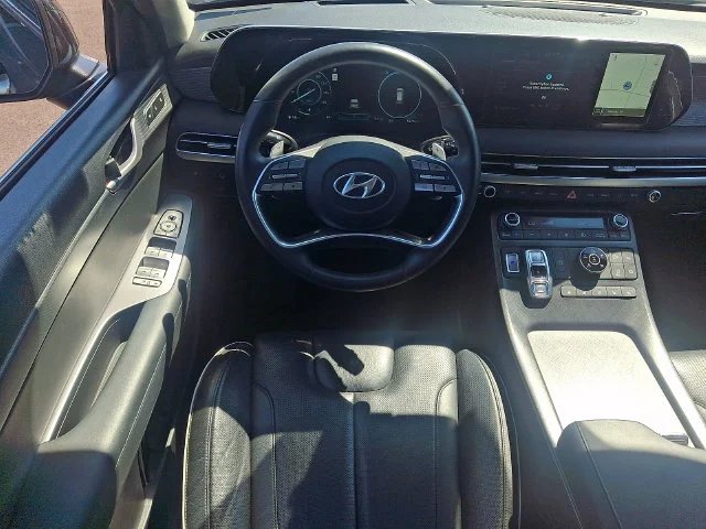 Used 2023 White Hyundai Limited image 11