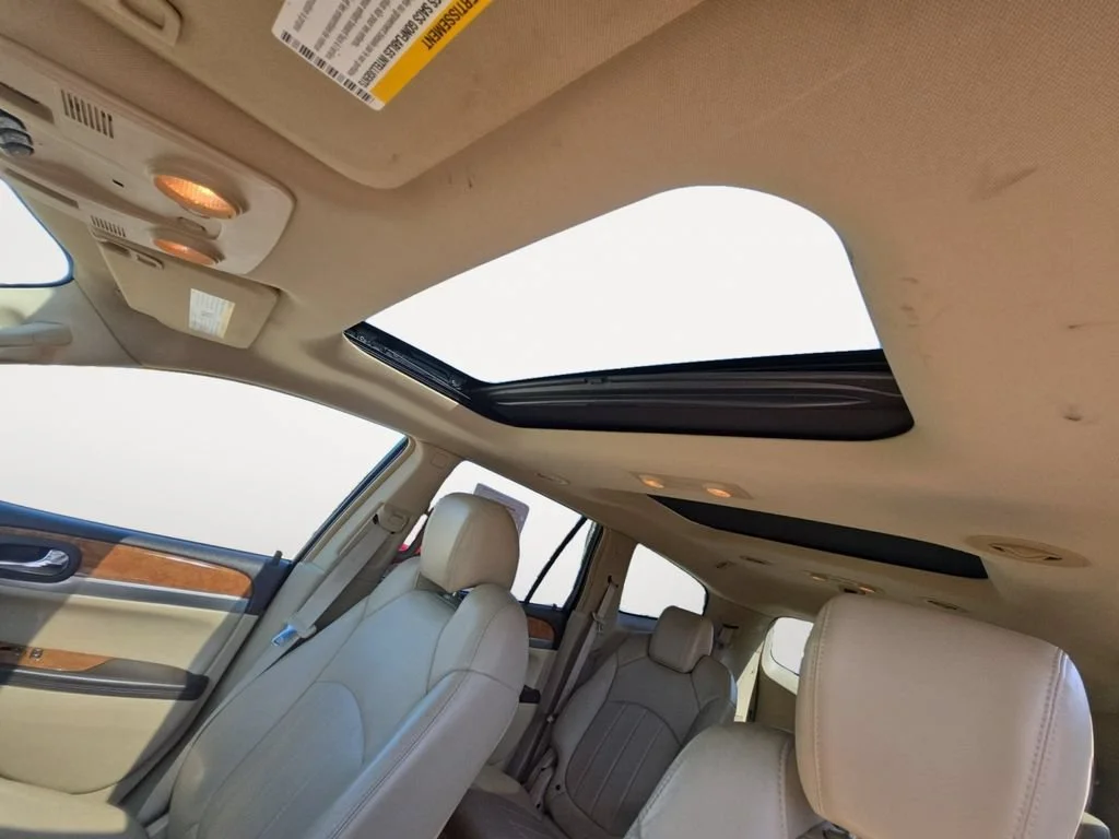 Used 2008 COCOA METALLIC Buick CXL image 17