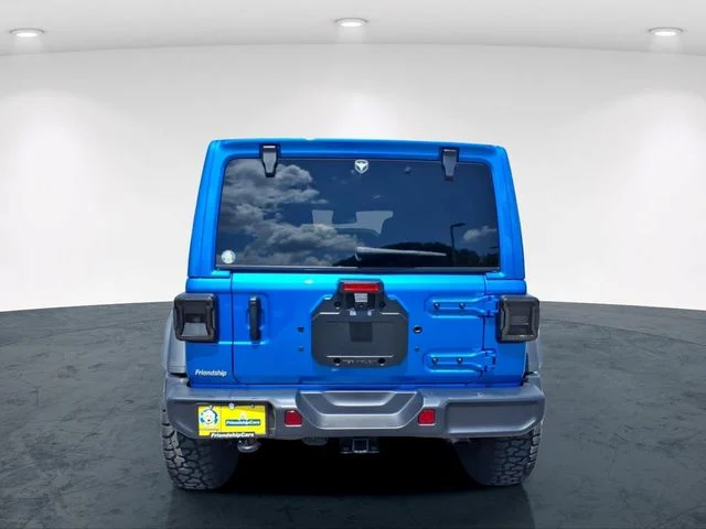 Used 2025 Blue Jeep Willys image 10