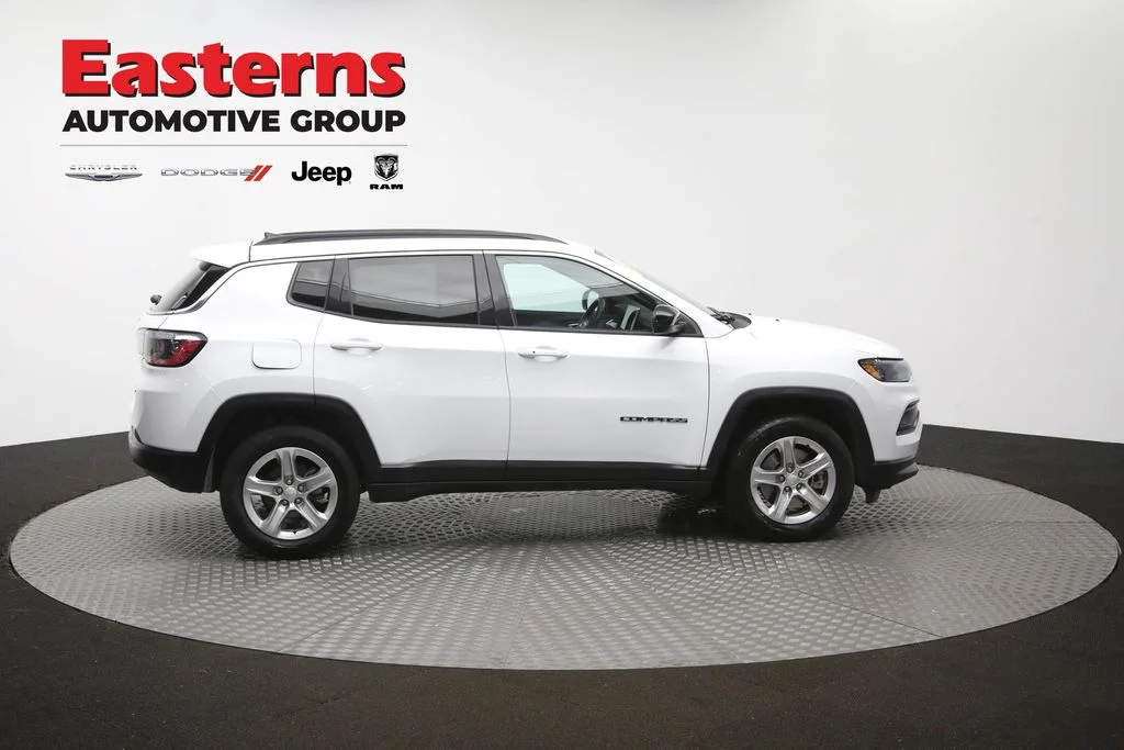 Certified Used 2024 White Jeep Latitude image 43