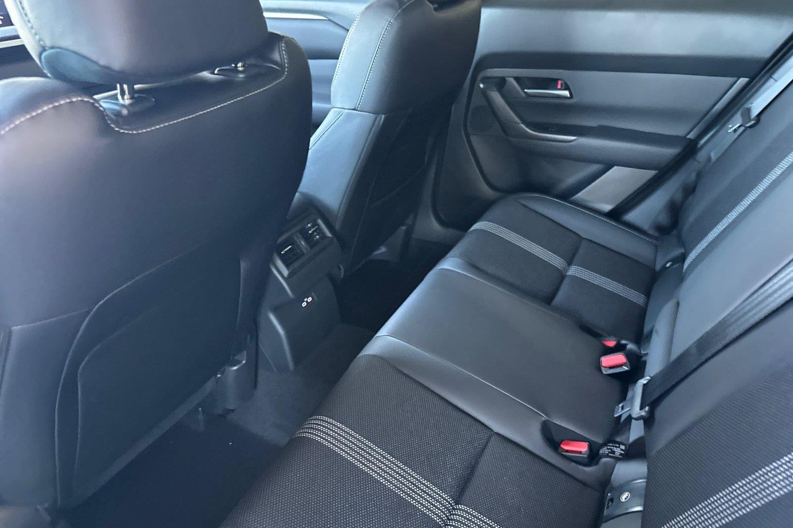 New 2026 Wind Chill Pearl Mazda 2.5 S Preferred image 13