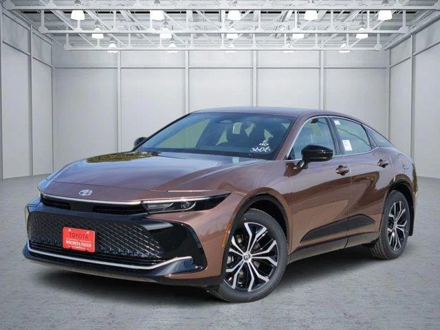 2027 Toyota Crown XLE
