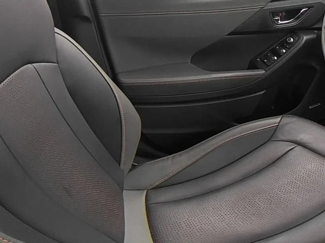 Used 2025 Gray Subaru Limited image 37