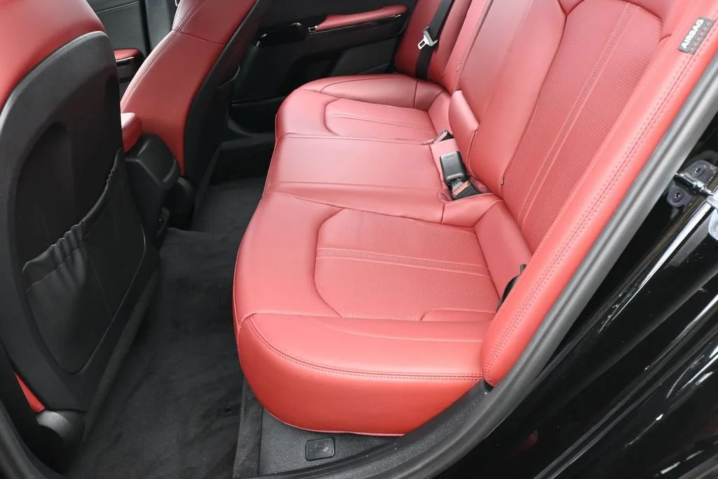Used 2026 Aurora Black Kia GT-Line image 34
