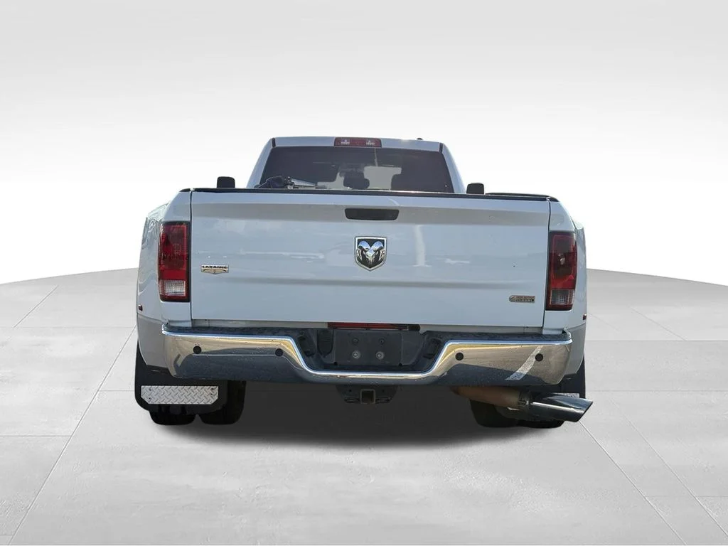 Used 2012 White Ram Laramie image 29