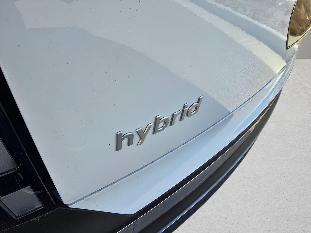 New 2026 Creamy White Pearl Hyundai SEL Premium AWD image 10