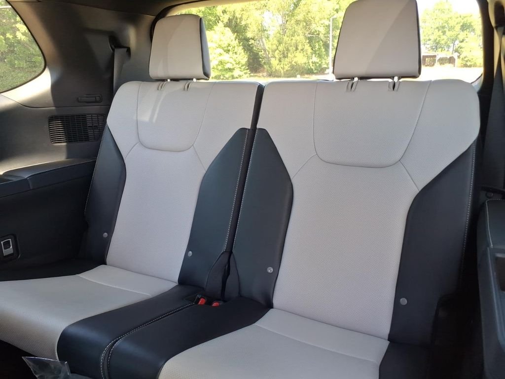Used 2024 Beige Lexus 500h F SPORT Premium image 13