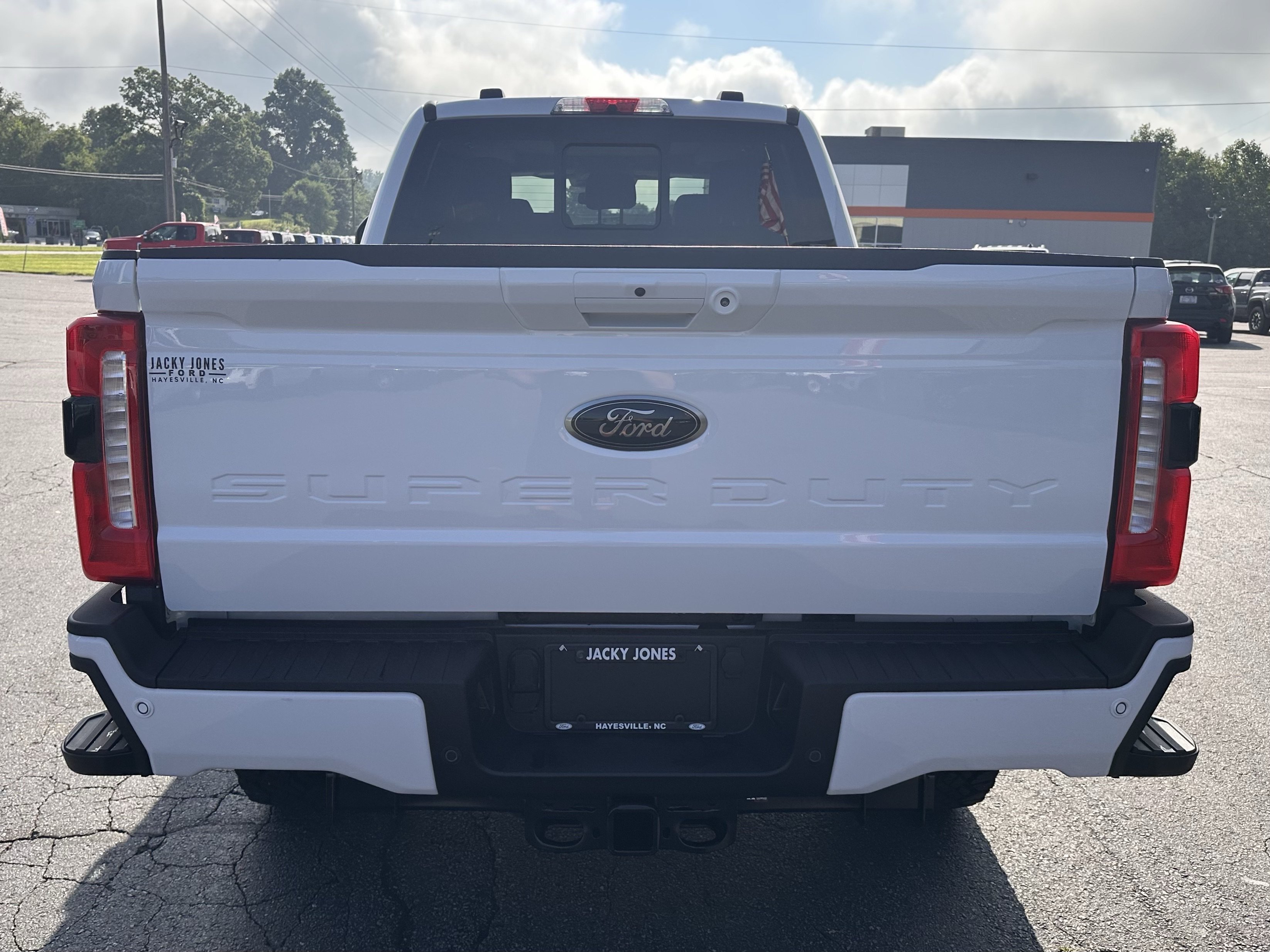 New 2026 Oxford White Ford F-250® Lariat® image 7