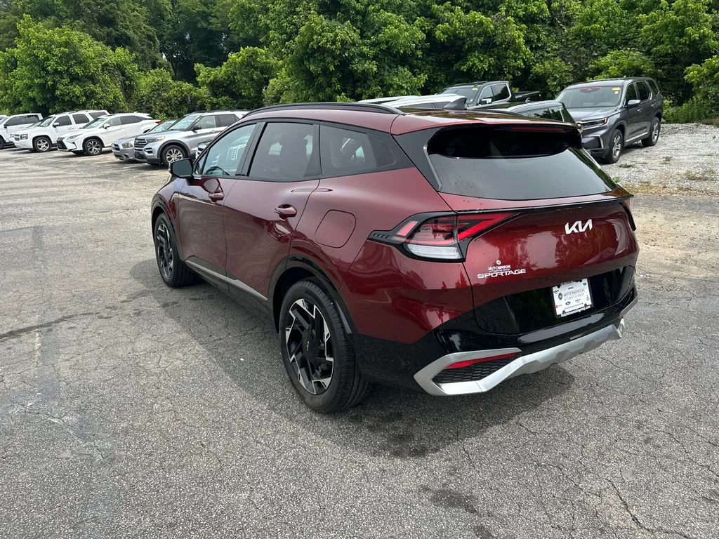 Certified Used 2023 Red Kia SX-Prestige image 5