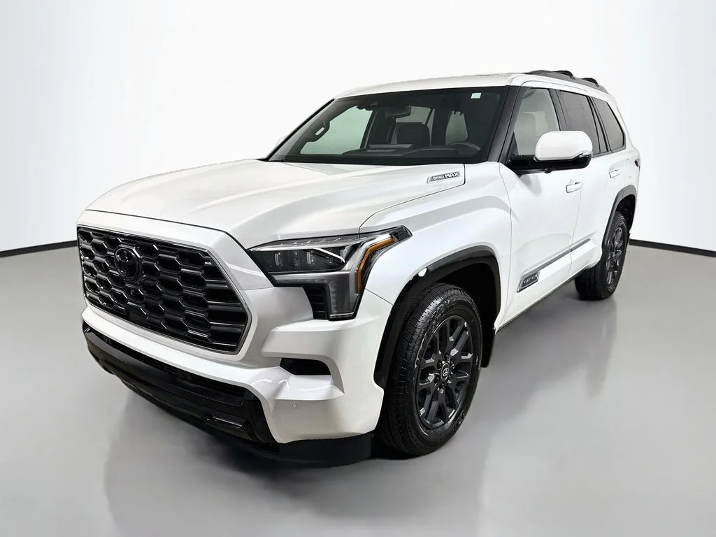 New 2026 Wind Chill Pearl Toyota Platinum image 3