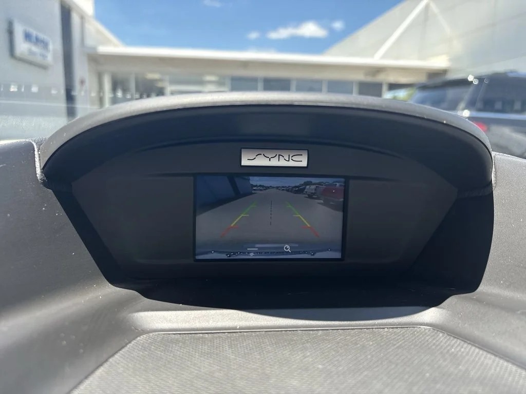 Used 2016 Silver Ford SE image 23