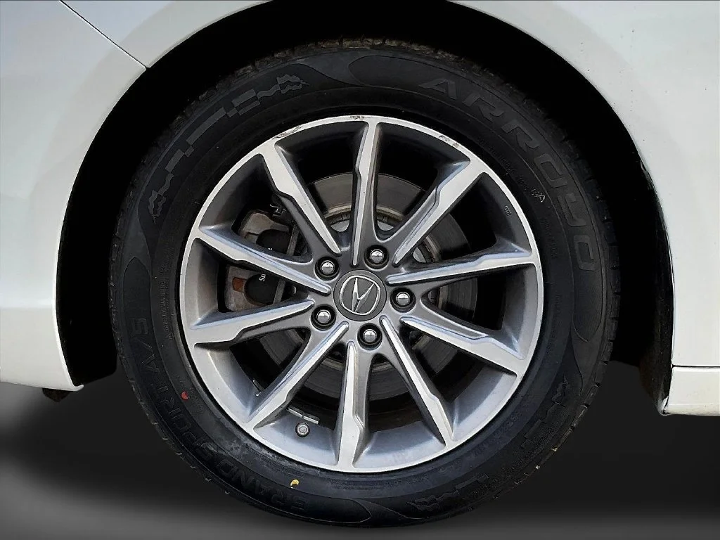 Used 2019 Platinum White Pearl Acura 2.4L image 31