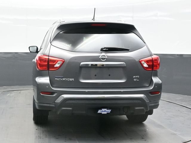 Used 2017 Nissan Pathfinder SL with VIN 5N1DR2MM7HC685541 for sale in South Charleston, WV