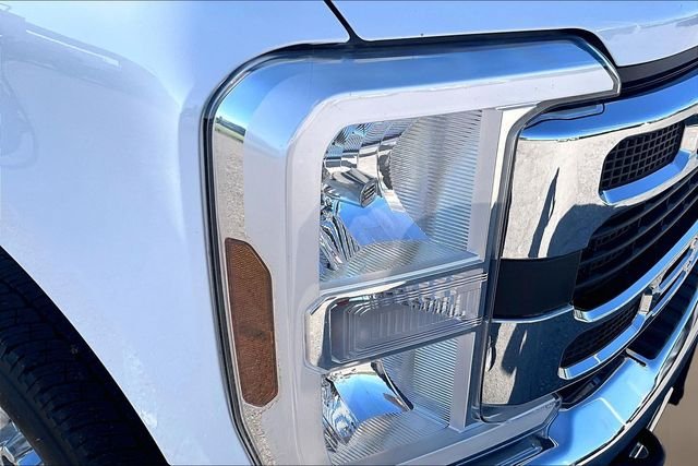 Used 2024 White Ford XLT image 24