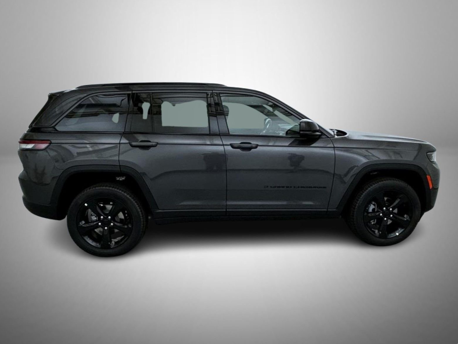 New 2026 Baltic Gray Metallic Clear-Coat Exterior Paint Jeep Limited image 4