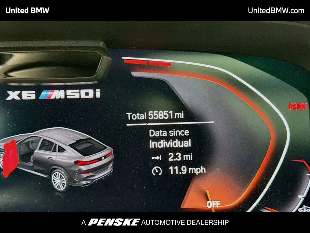 Used 2022 Black Sapphire Metallic BMW M50i image 14