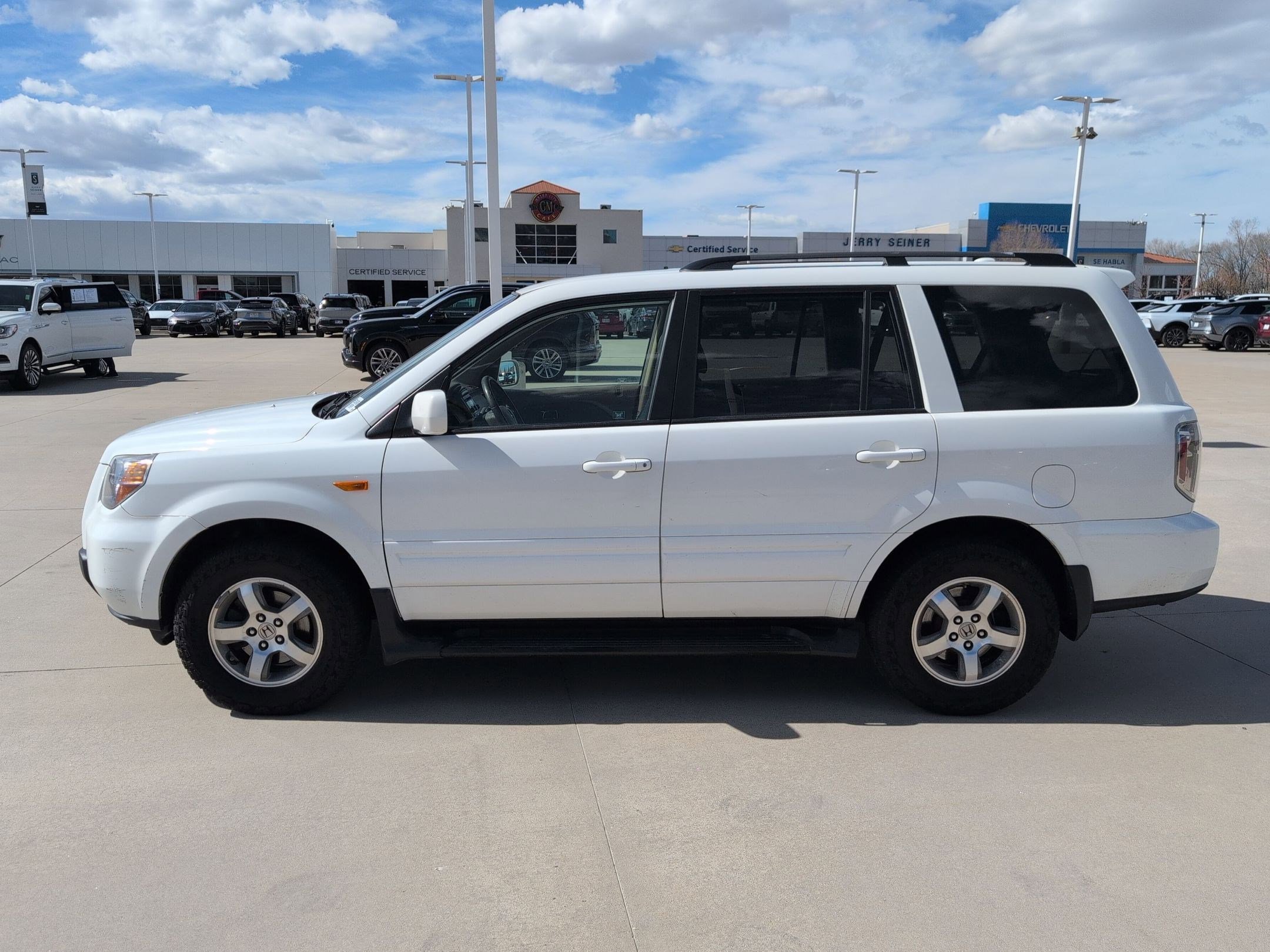 Used 2008 Honda Pilot EX with VIN 5FNYF18508B020415 for sale in Salt Lake City, UT