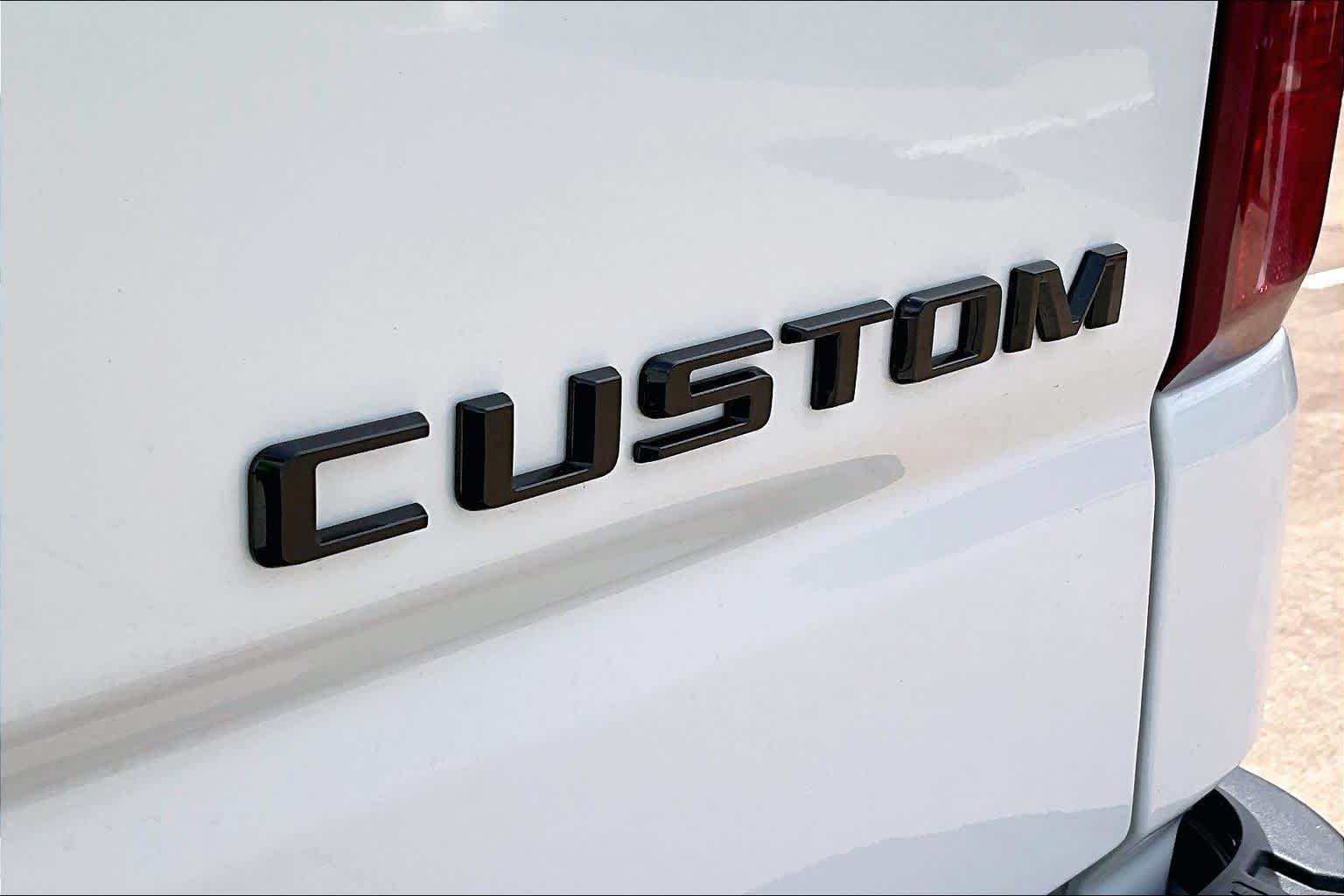 New 2026 Summit White Chevrolet Custom Trail Boss image 16