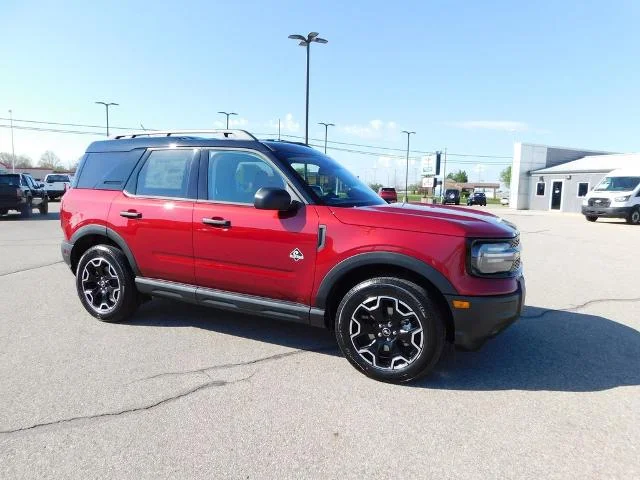New 2026 Ruby Red Metallic Tinted Clearcoat Ford Outer Banks® image 41