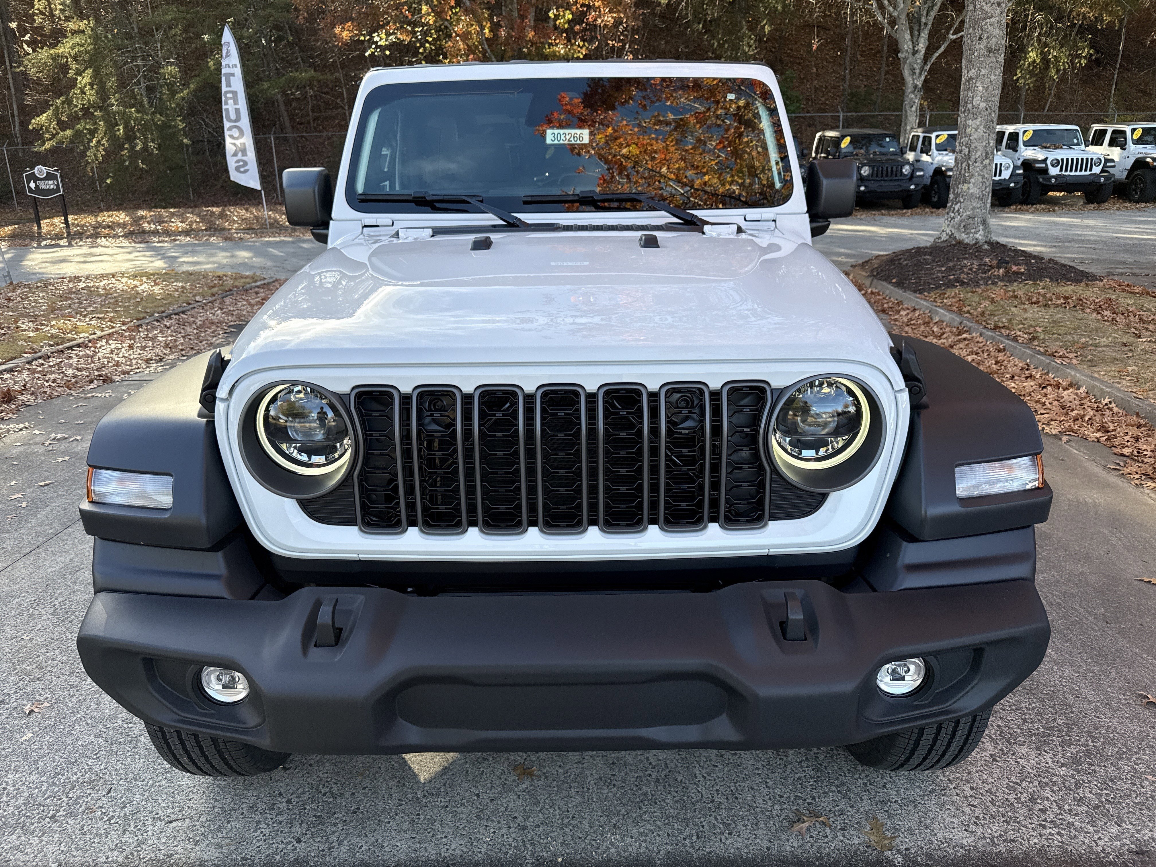 New 2026 Bright White Clear-Coat Exterior Paint Jeep Sport S image 2