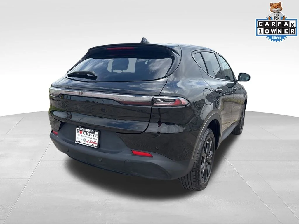 Used 2024  Dodge GT image 3