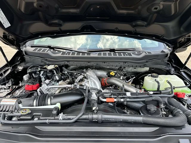 New 2026 Agate Black Metallic Ford F-250® Lariat® image 47
