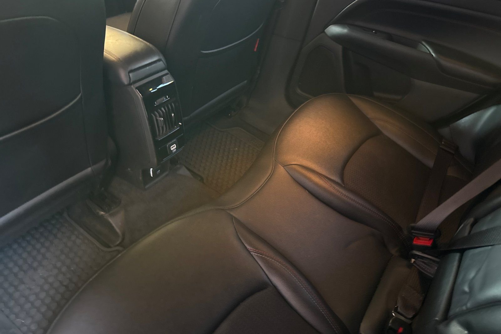 2025 Jeep Compass Trailhawk - Photo 16