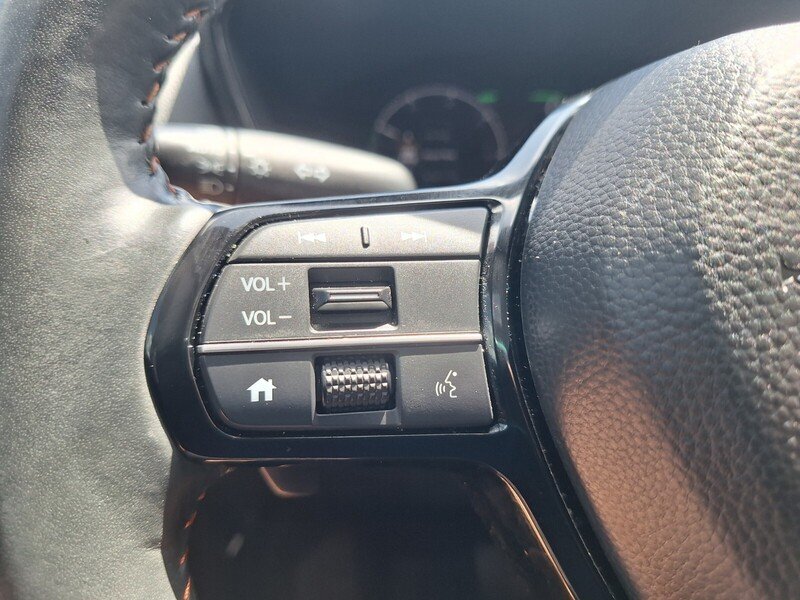 Used 2023  Honda Sport Touring image 12