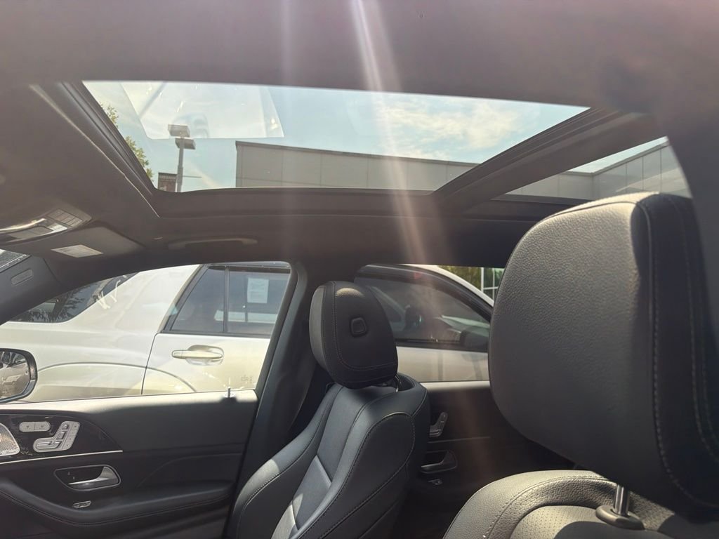 Used 2022  Mercedes-Benz GLS 450 image 8