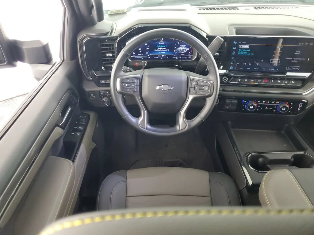 Used 2024 Black Chevrolet ZR2 image 17