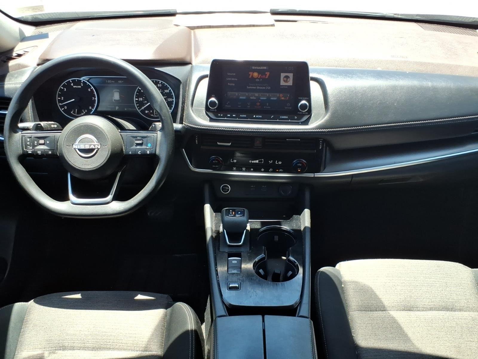 Used 2022 Brilliant Silver Metallic Nissan SV image 21