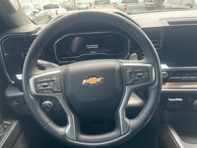 Used 2024 White Chevrolet LT image 17