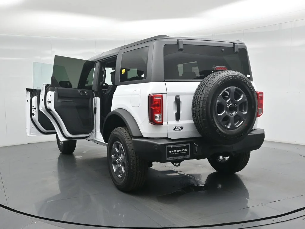 Used 2026 Oxford White Ford Big Bend image 32